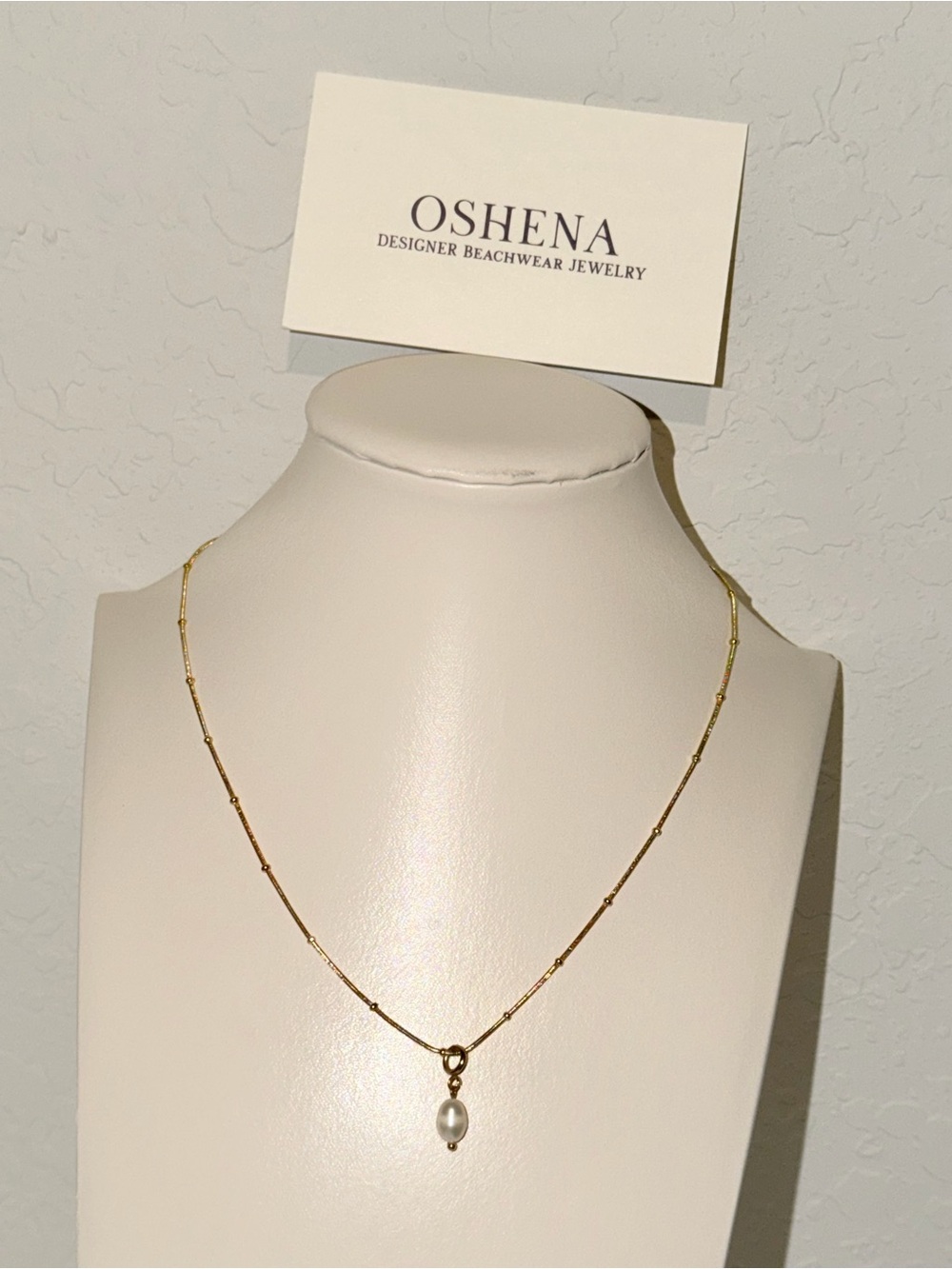 OSHENA Gold Pearl Drop Necklace - Elegant Women’s Jewelry - Picture 4 of 4
